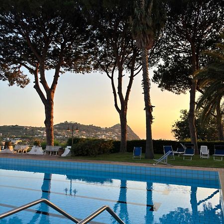 Villa Moma Giardino, Tennis E Piscina Panoramica อีสเกีย ภายนอก รูปภาพ